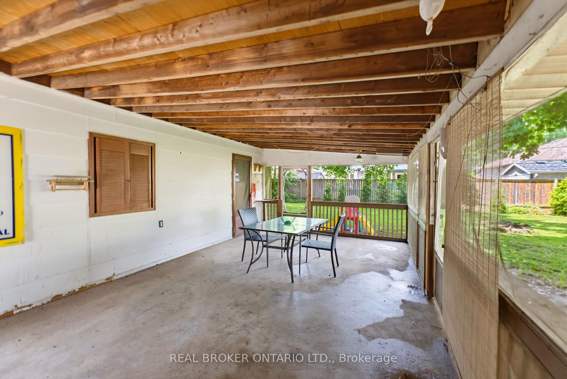Screen Porch