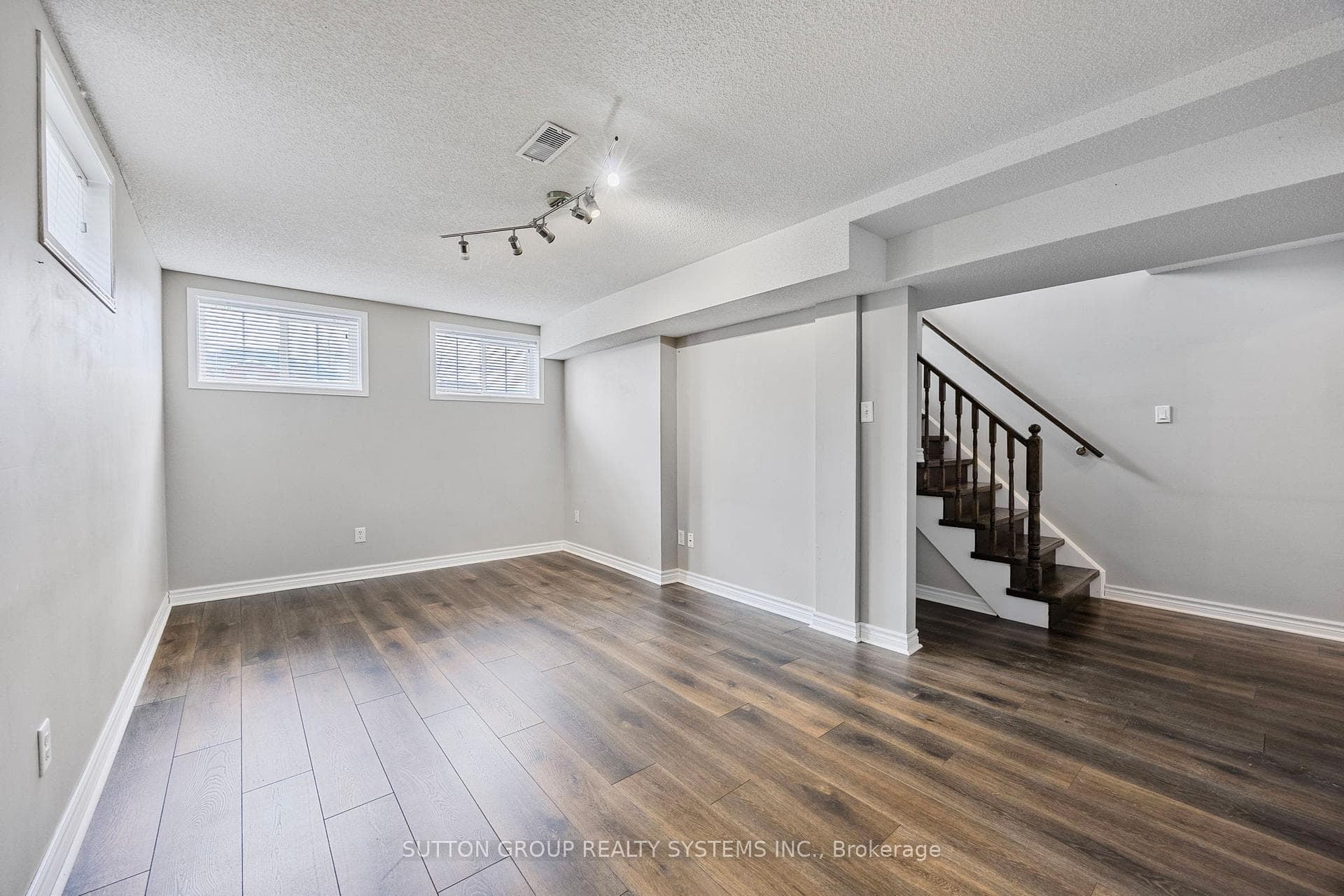 75 Coleman Drive photo 26