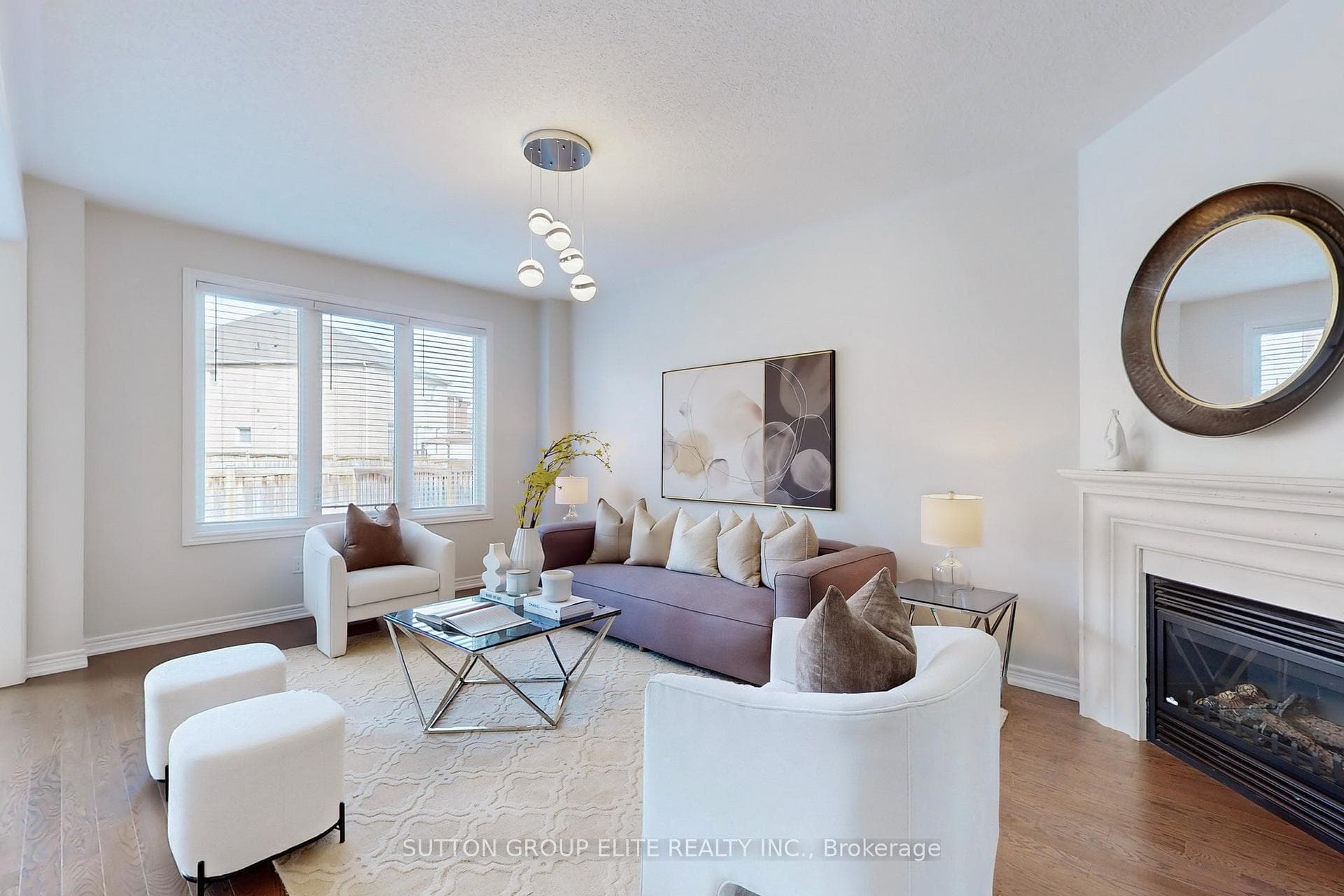 56 Valleyway Drive photo 9