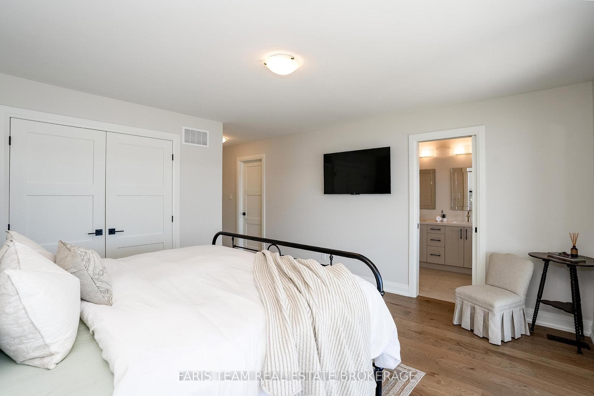 7 Dock Lane photo 16