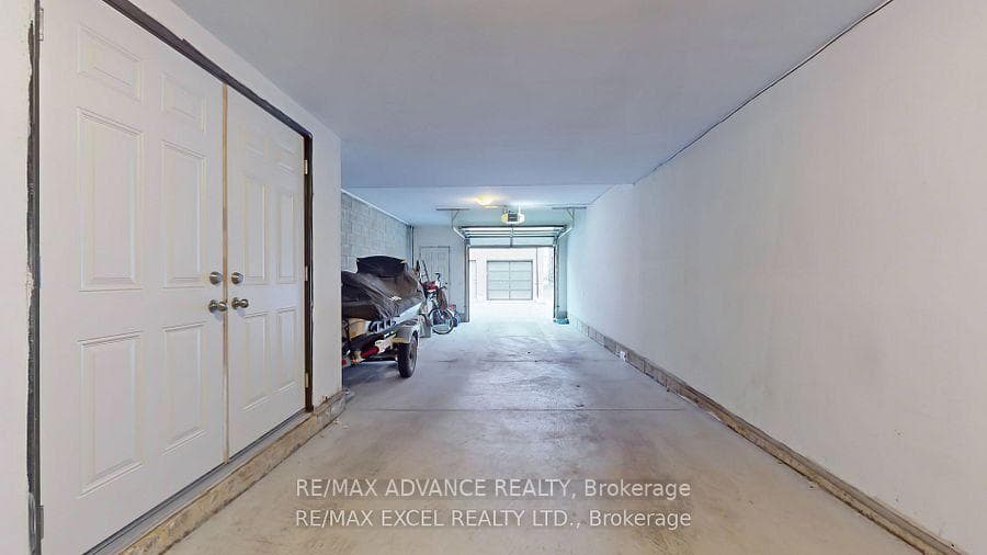 167 Salterton Circle photo 11