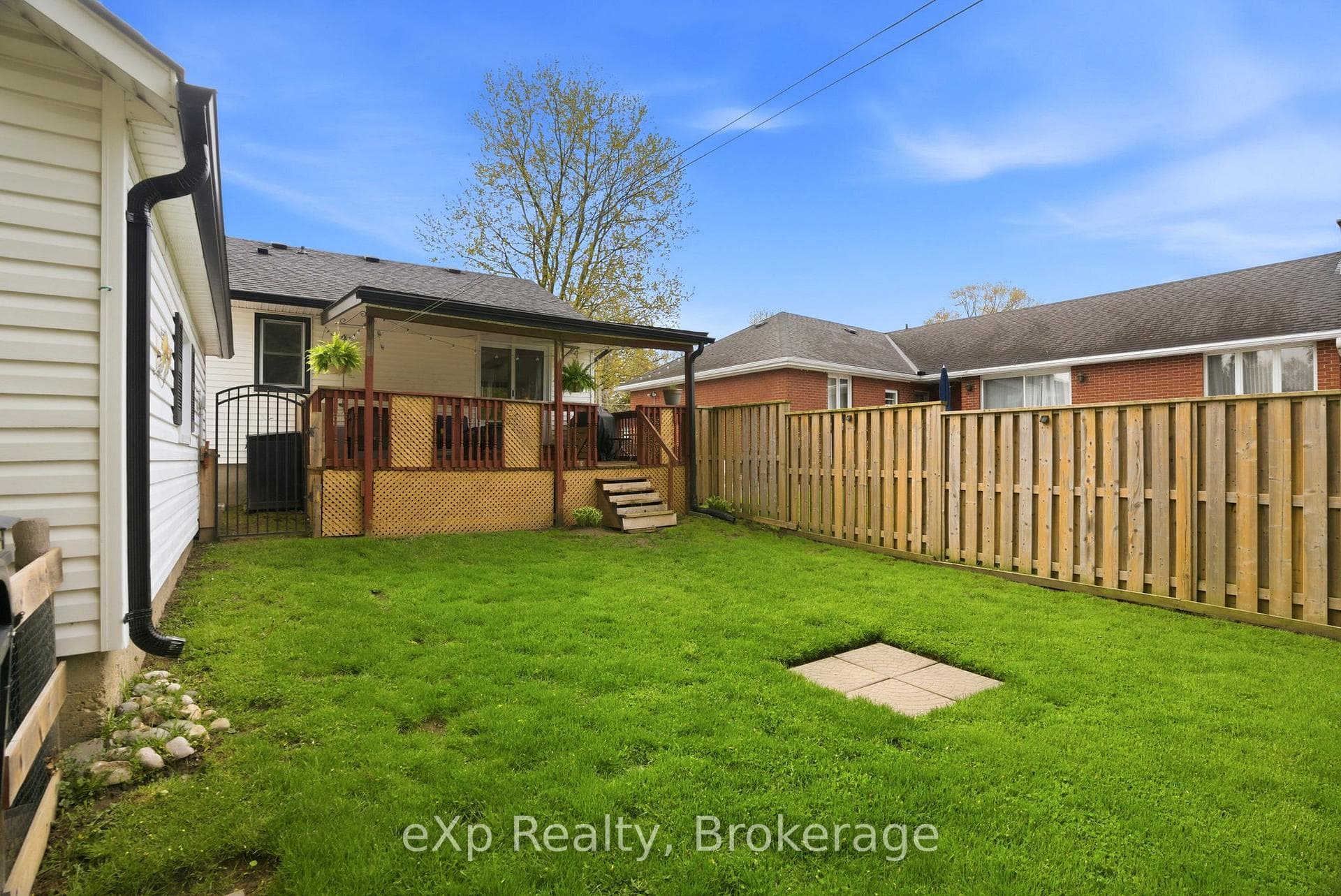 52 Avondale Avenue photo 42
