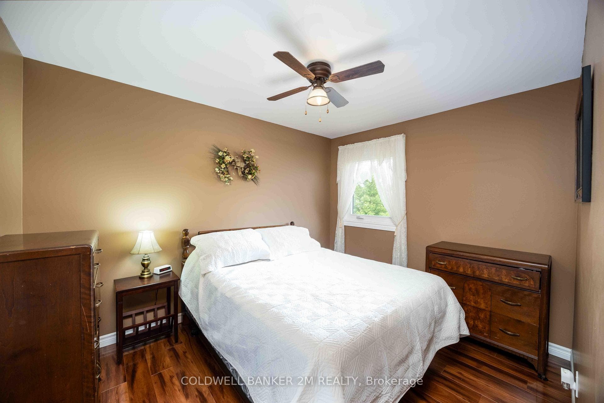 366 Dickens Drive photo 21