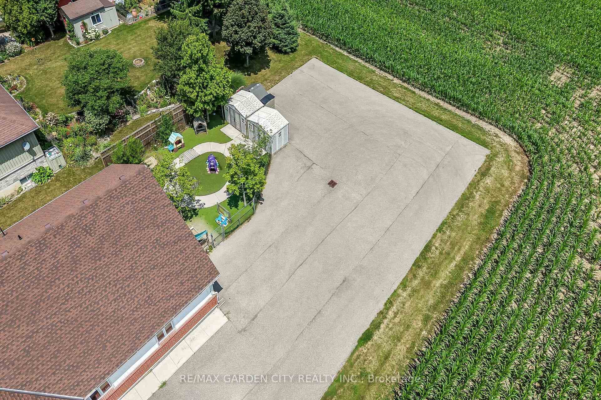 1140 Bay Street photo 49