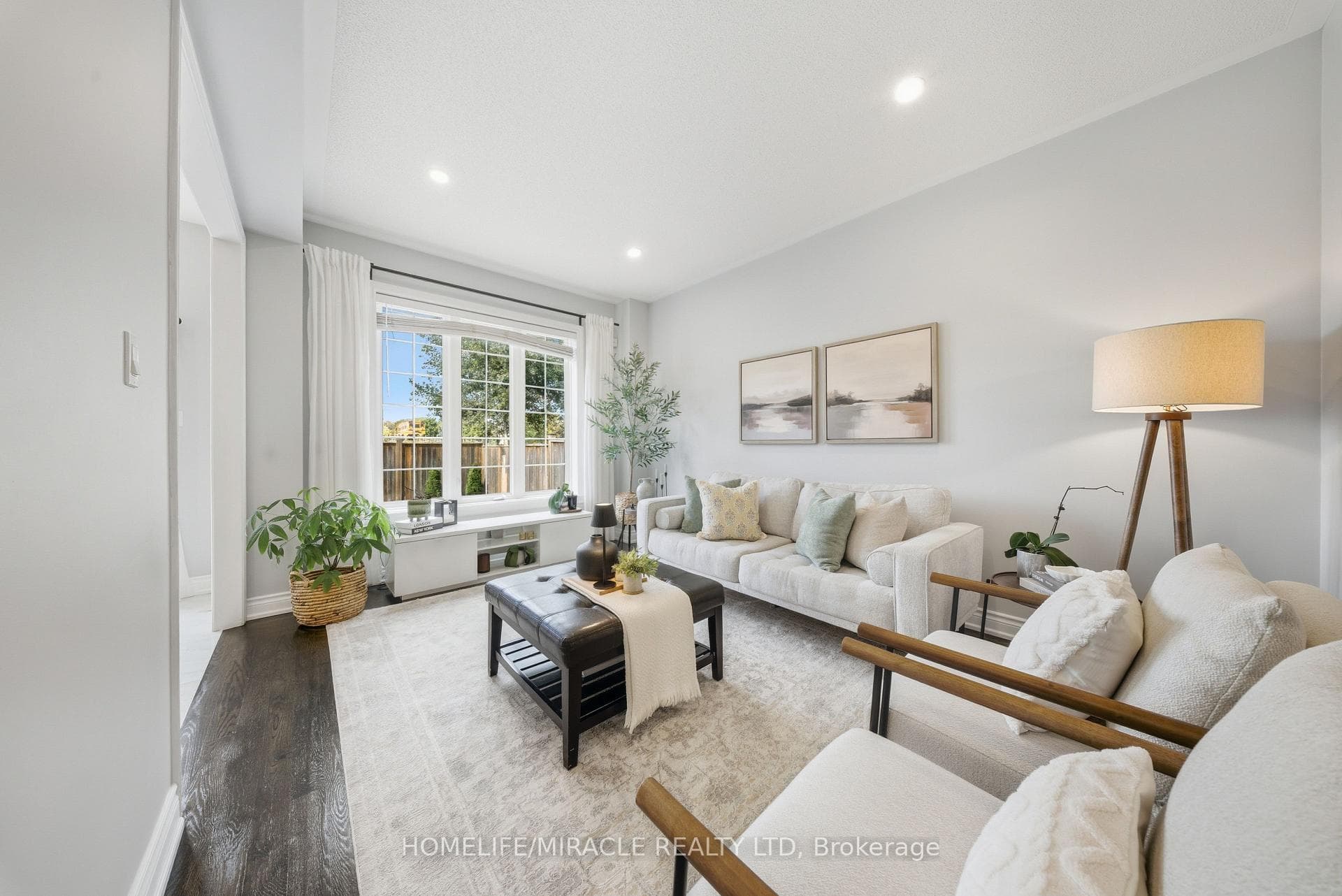 8 Summerberry Way photo 11
