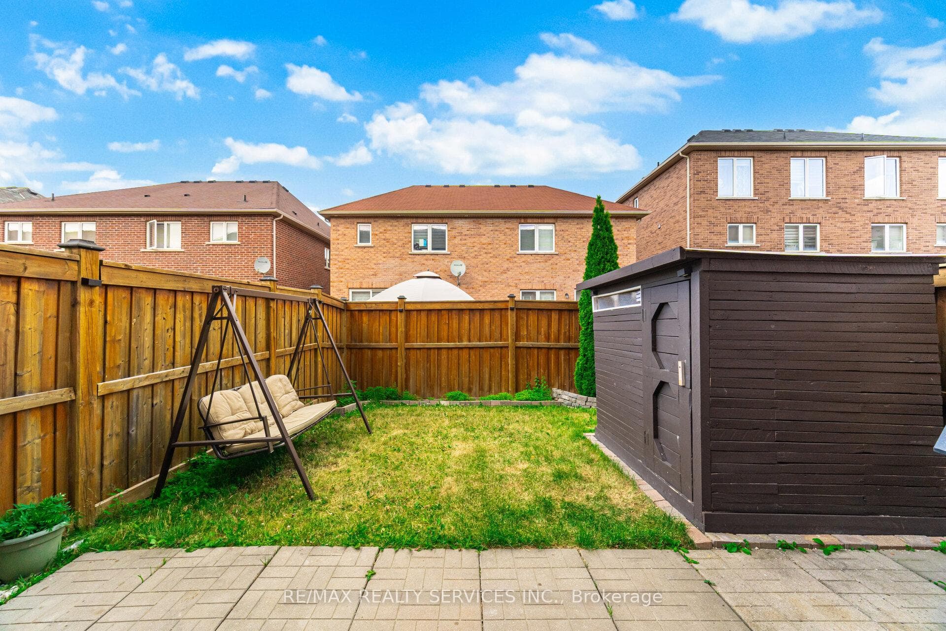 162 Sussexvale Drive photo 45