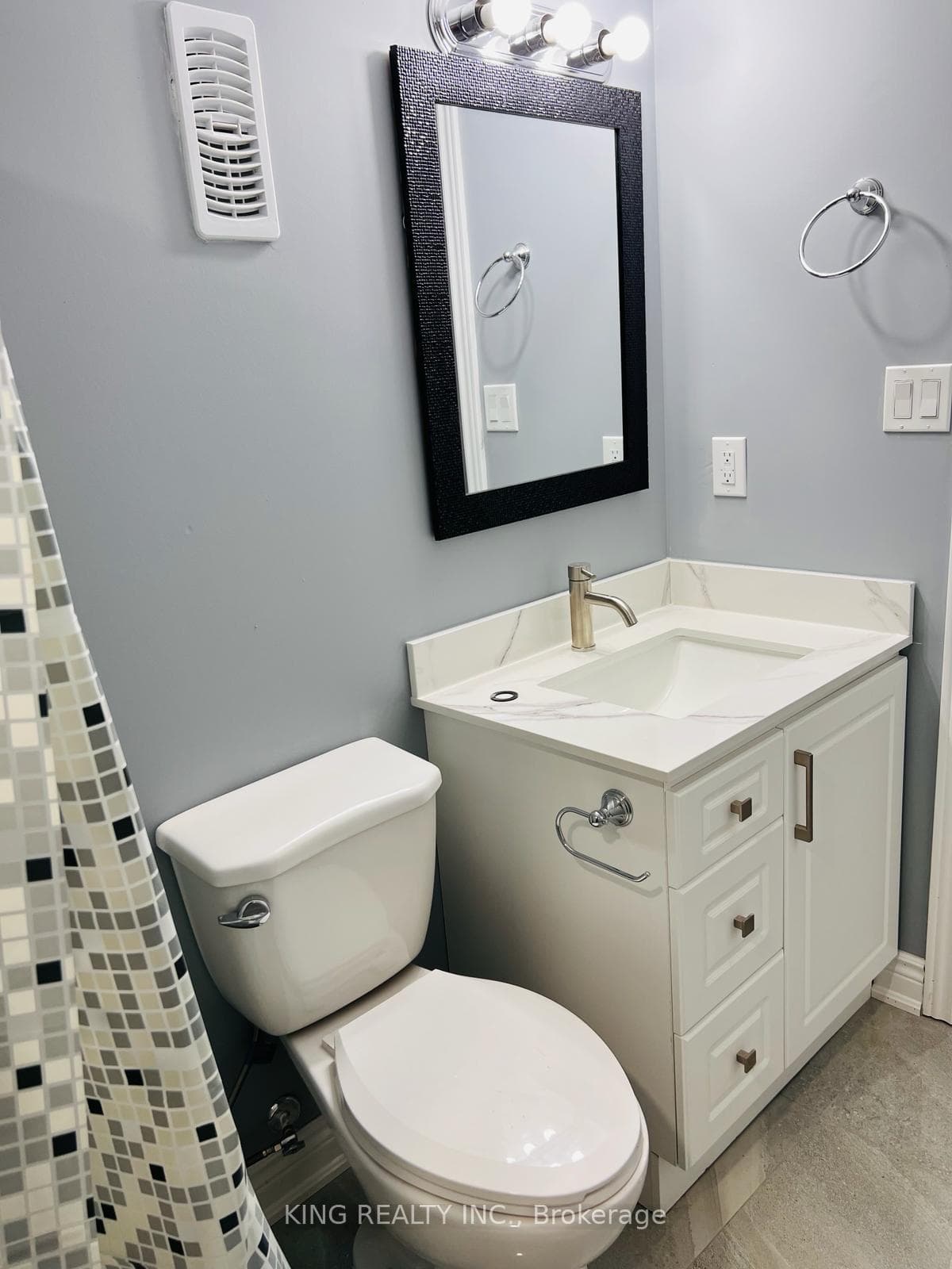 47 Milfoil Street Unit (bsmnt) photo 3