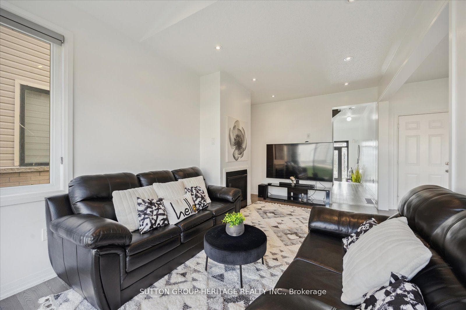 105 East Shore Drive photo 6