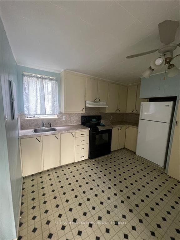 58 KENYON Street photo 6
