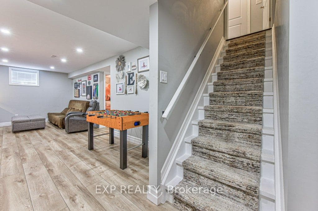 76 Ruhl Drive photo 35