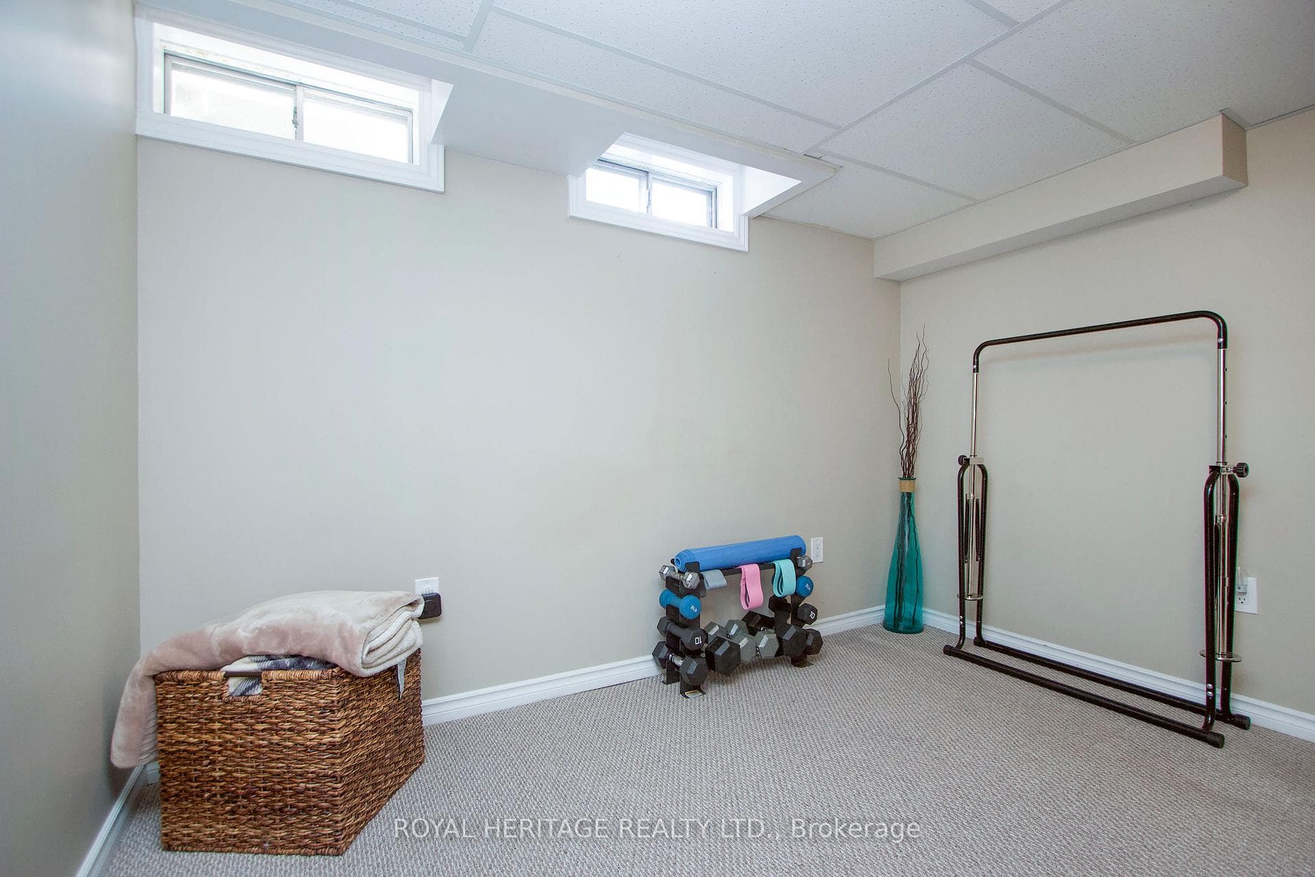 3 Hillhurst Crescent photo 23