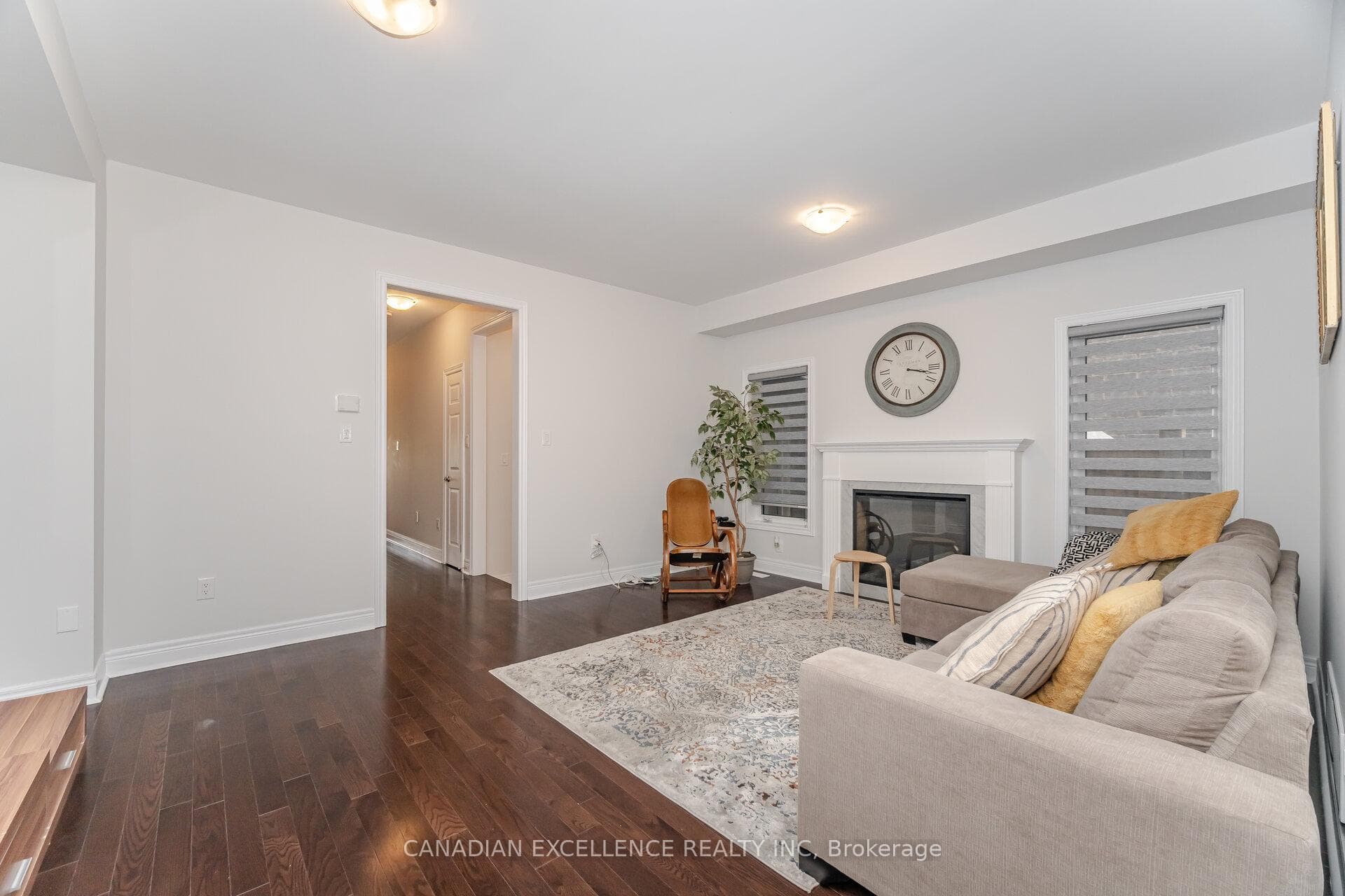 81 Branigan Crescent photo 9