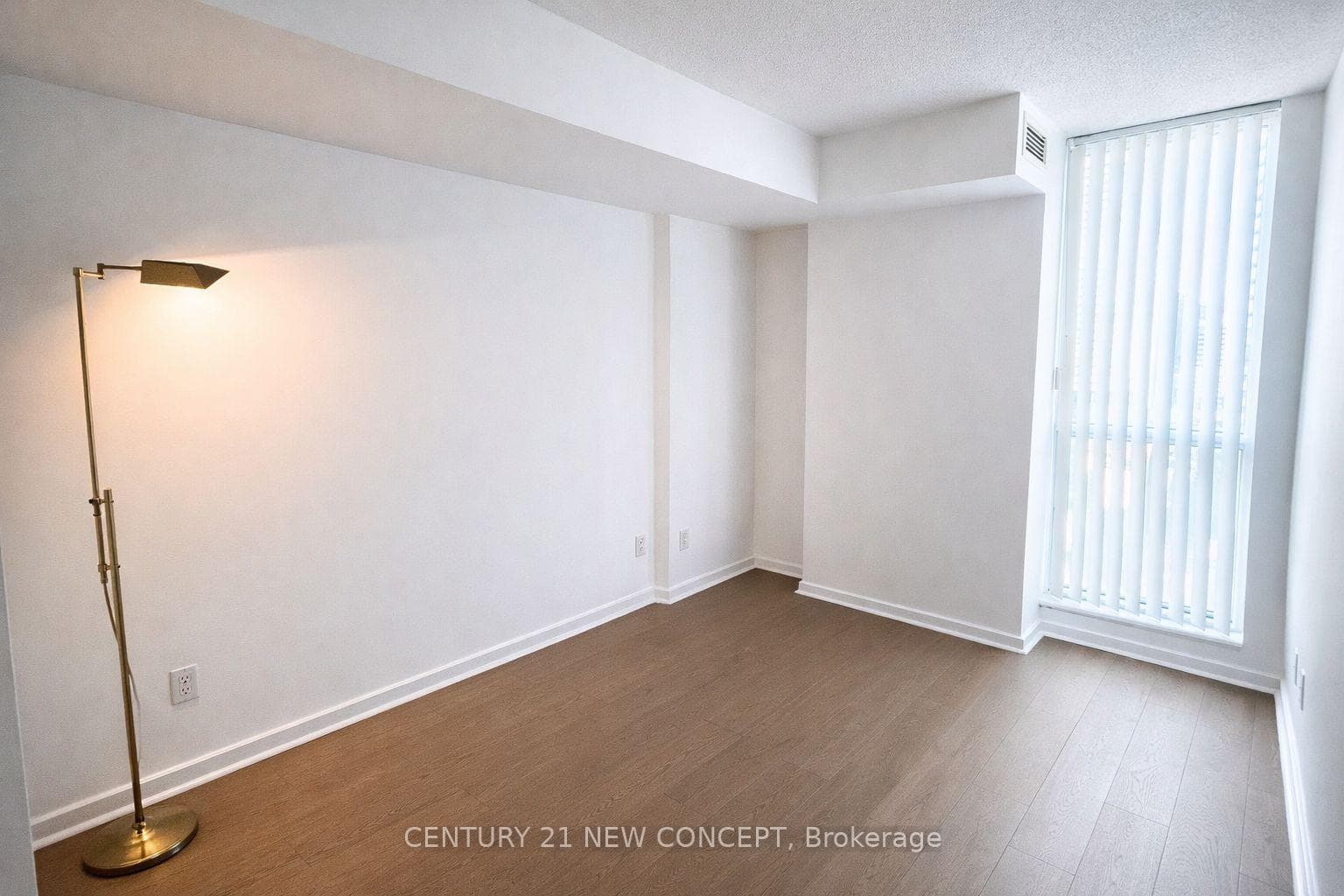208 Queens Quay Unit 1612 photo 13