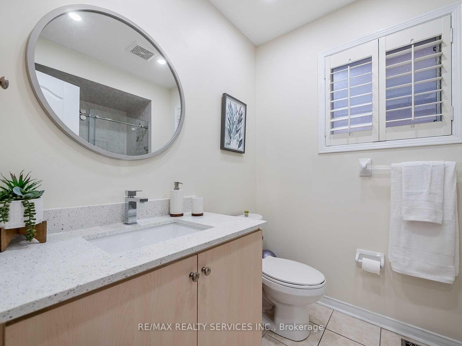 1 Pilgrim Place photo 23