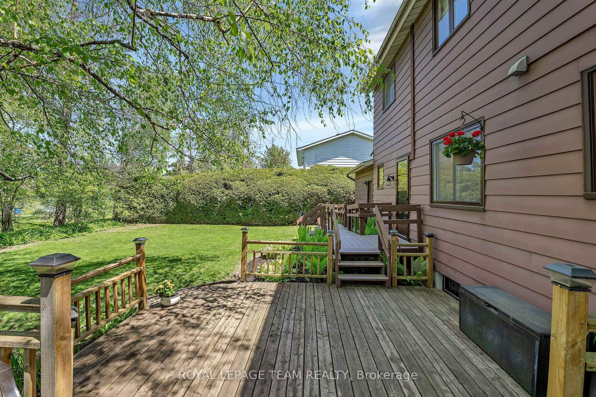 60 Horner Drive photo 46