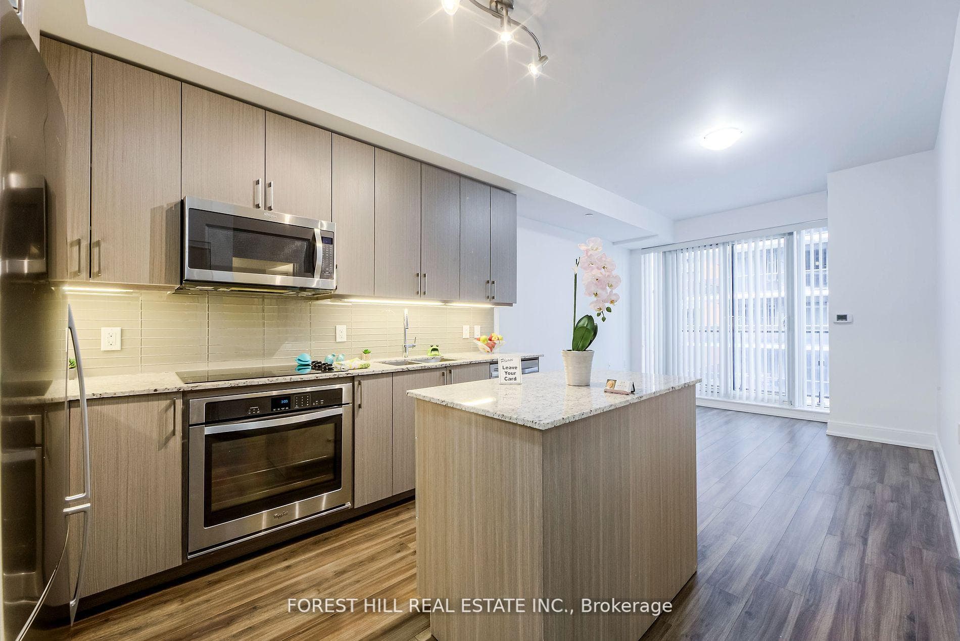 9600 Yonge Street Unit 1210B photo 19