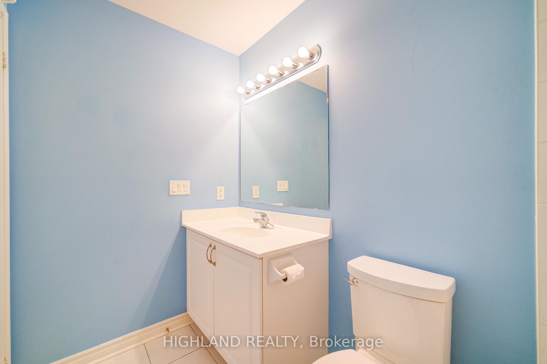 388 Prince Of Wales Drive Unit 614 photo 26