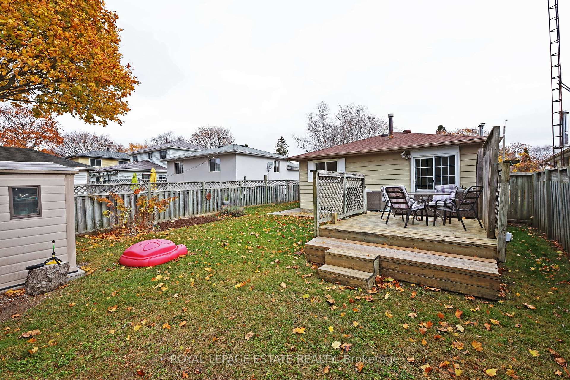 97 Swanston Crescent photo 22