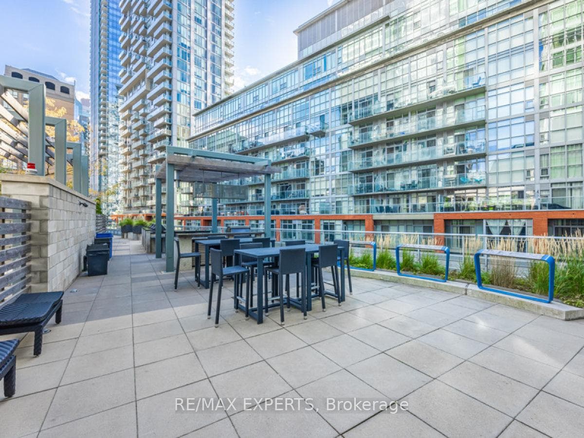 Terrace - Amenities