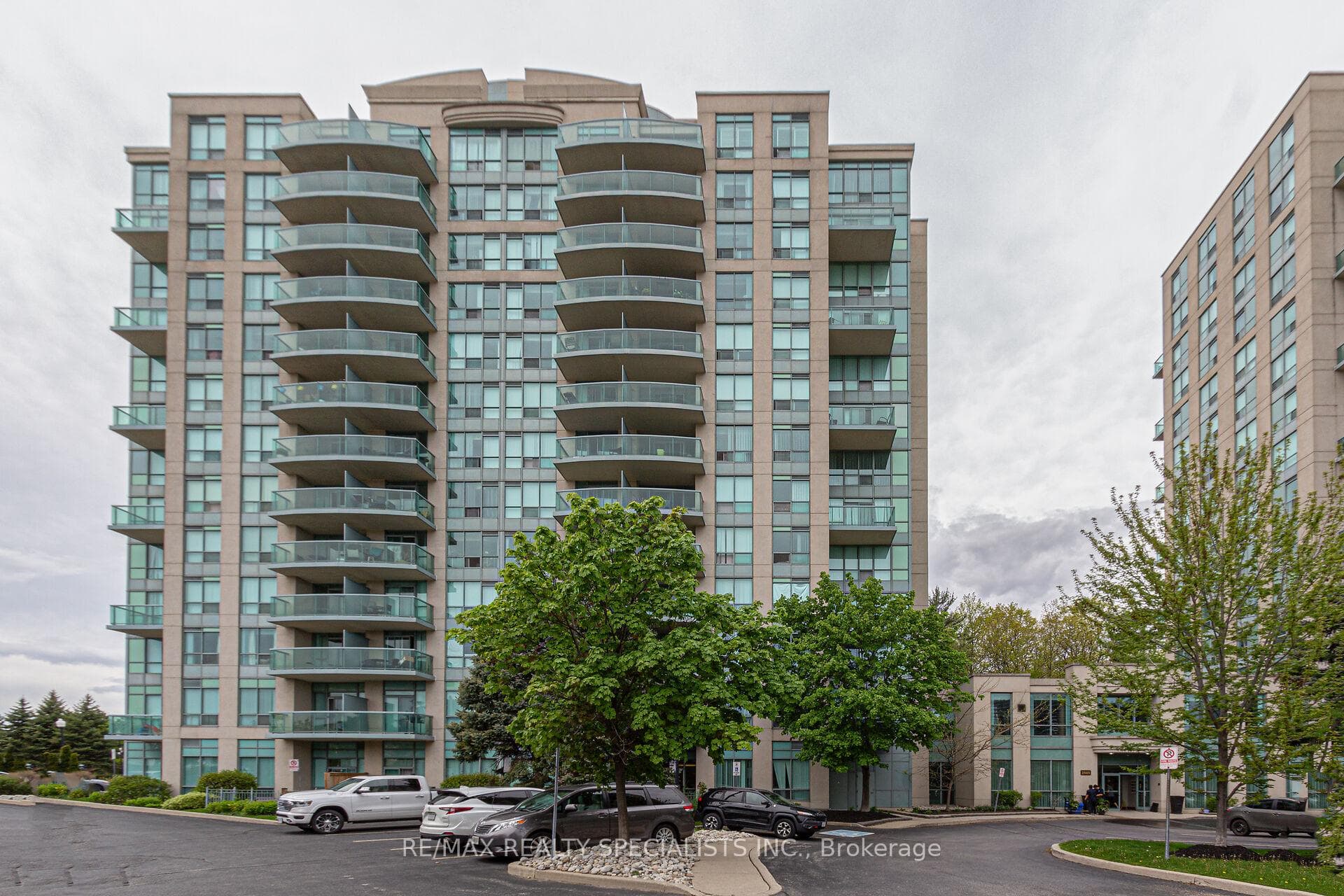 2585 ERIN CENTRE Boulevard Unit PH7 photo 1