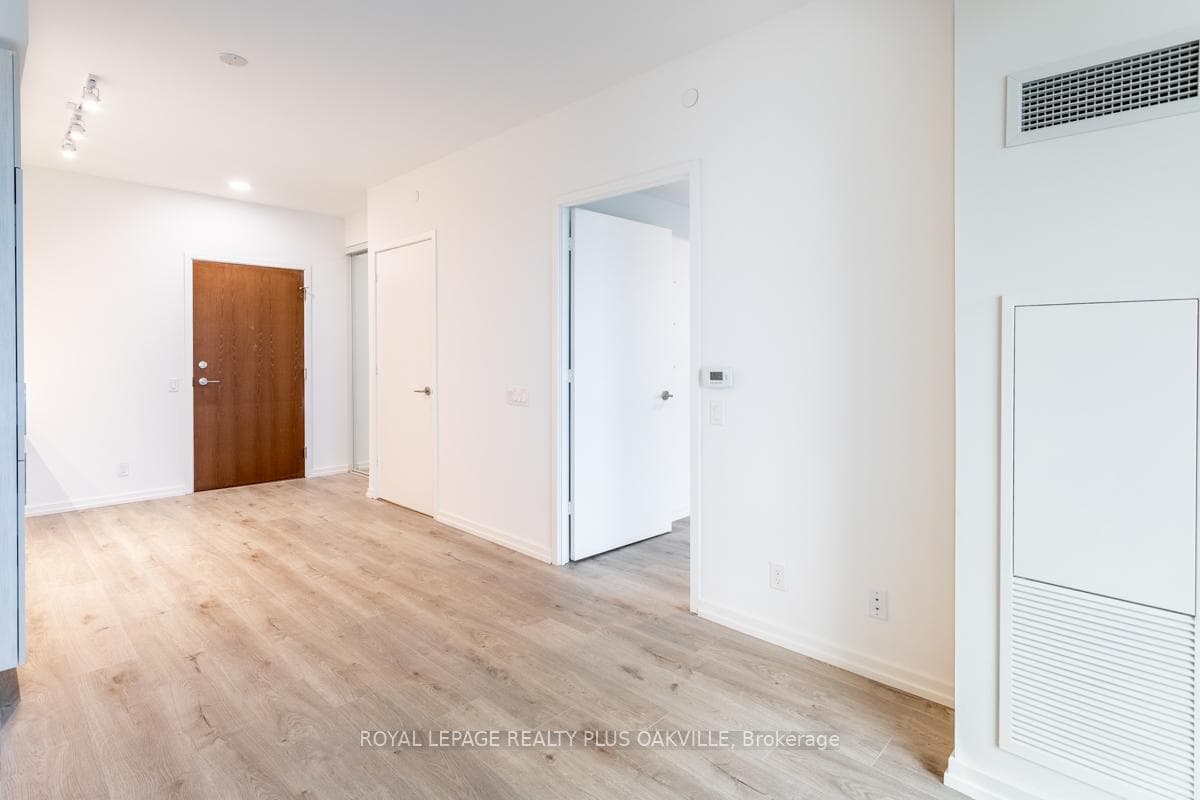 7890 Jane Street Unit 3801 photo 12