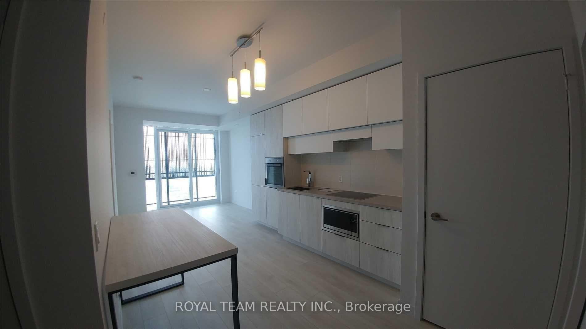 8 Eglinton Avenue Unit 4412 photo 5