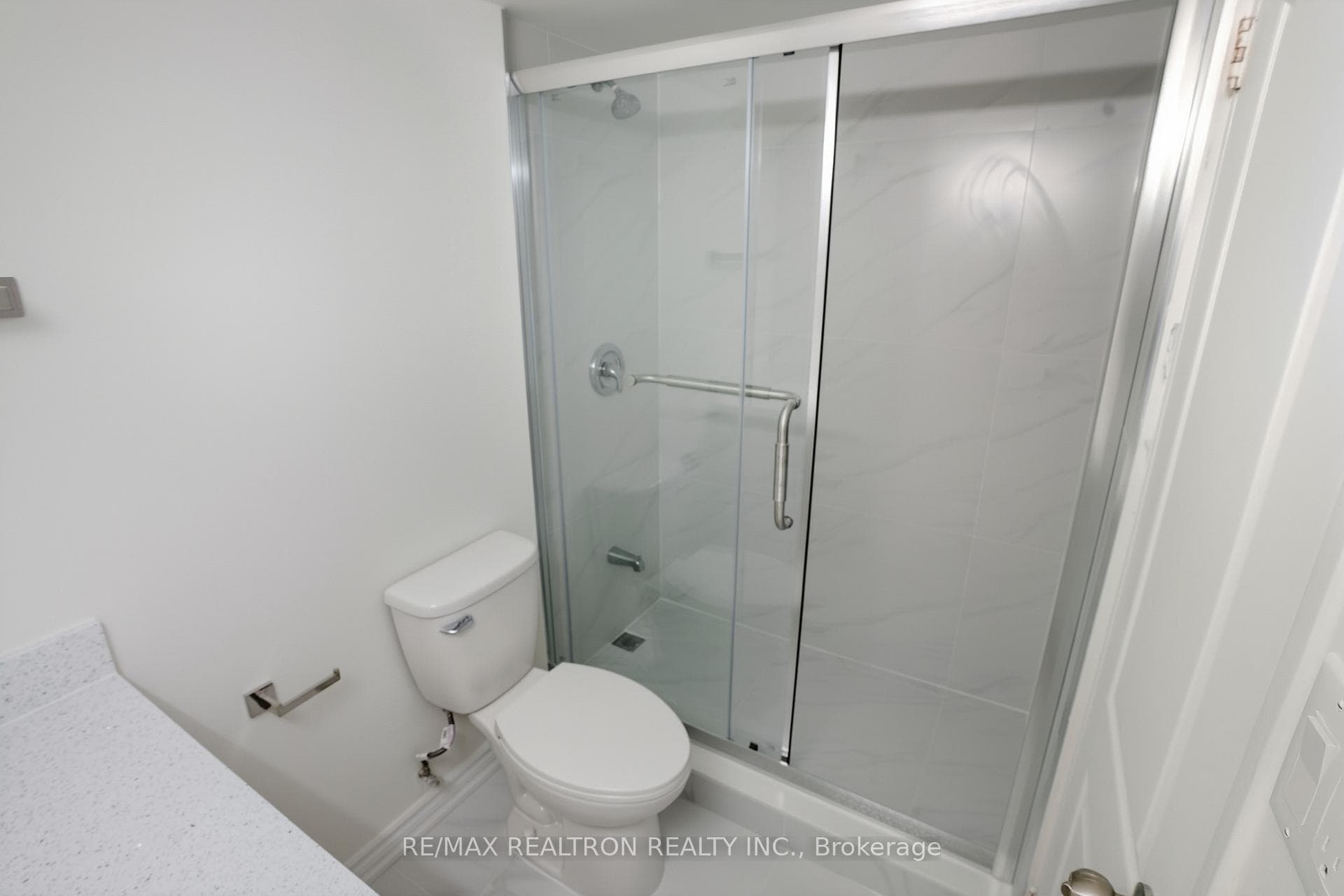 5 Shady Golfway Unit 1007 photo 18
