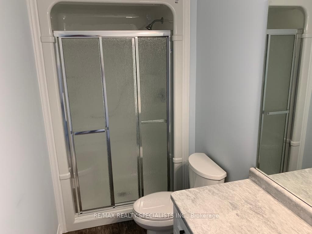 12 DAMUDE Avenue photo 10