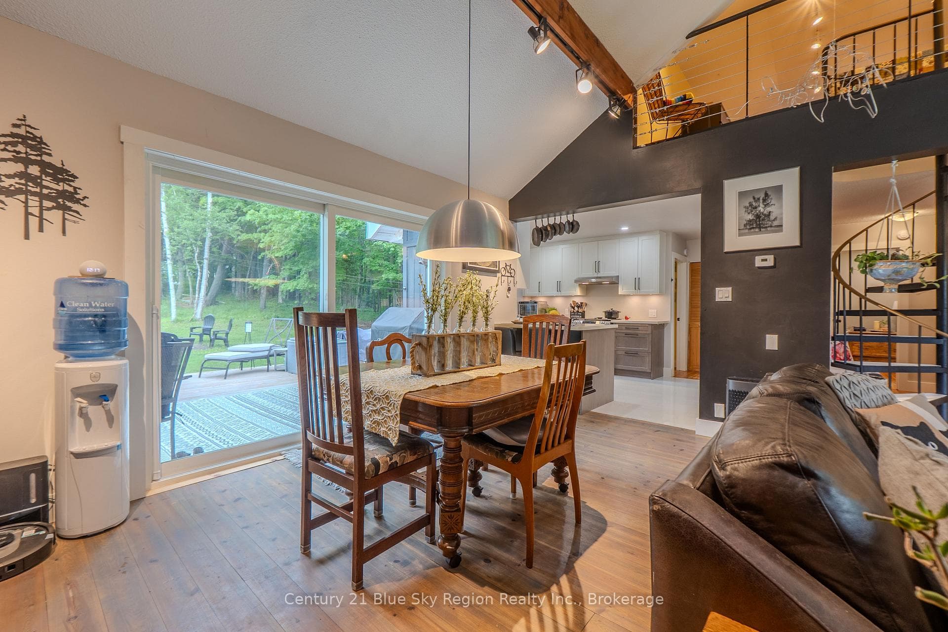 349 Guillemette Road photo 12