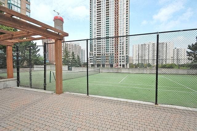 265 Enfield Place Unit 1011 photo 25