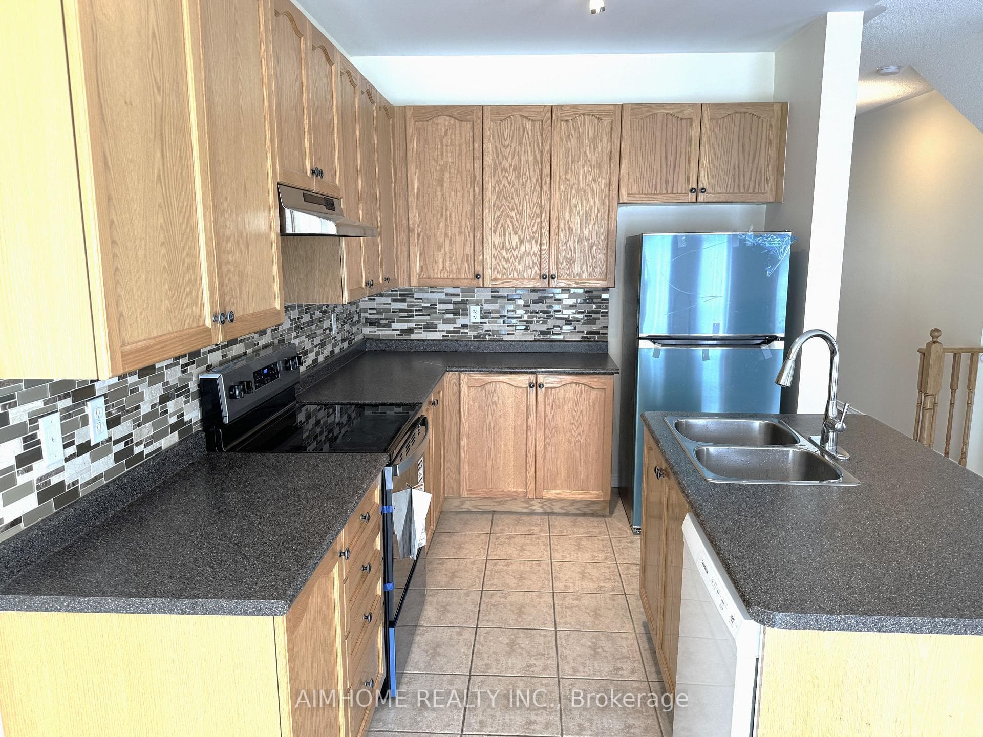 53 Dovetail Drive photo 7