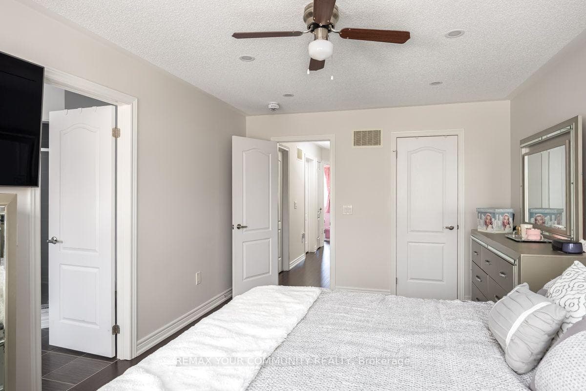 57 Davenfield Circle photo 19