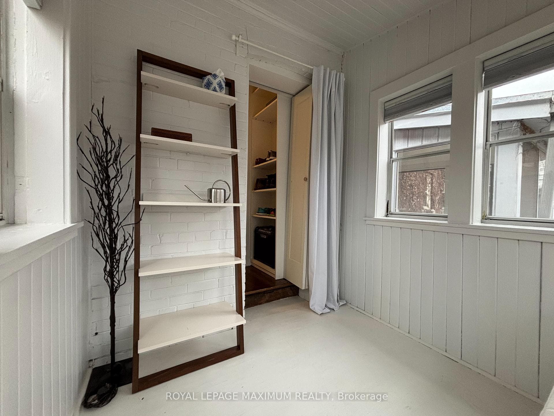 47 Vermont Avenue photo 33