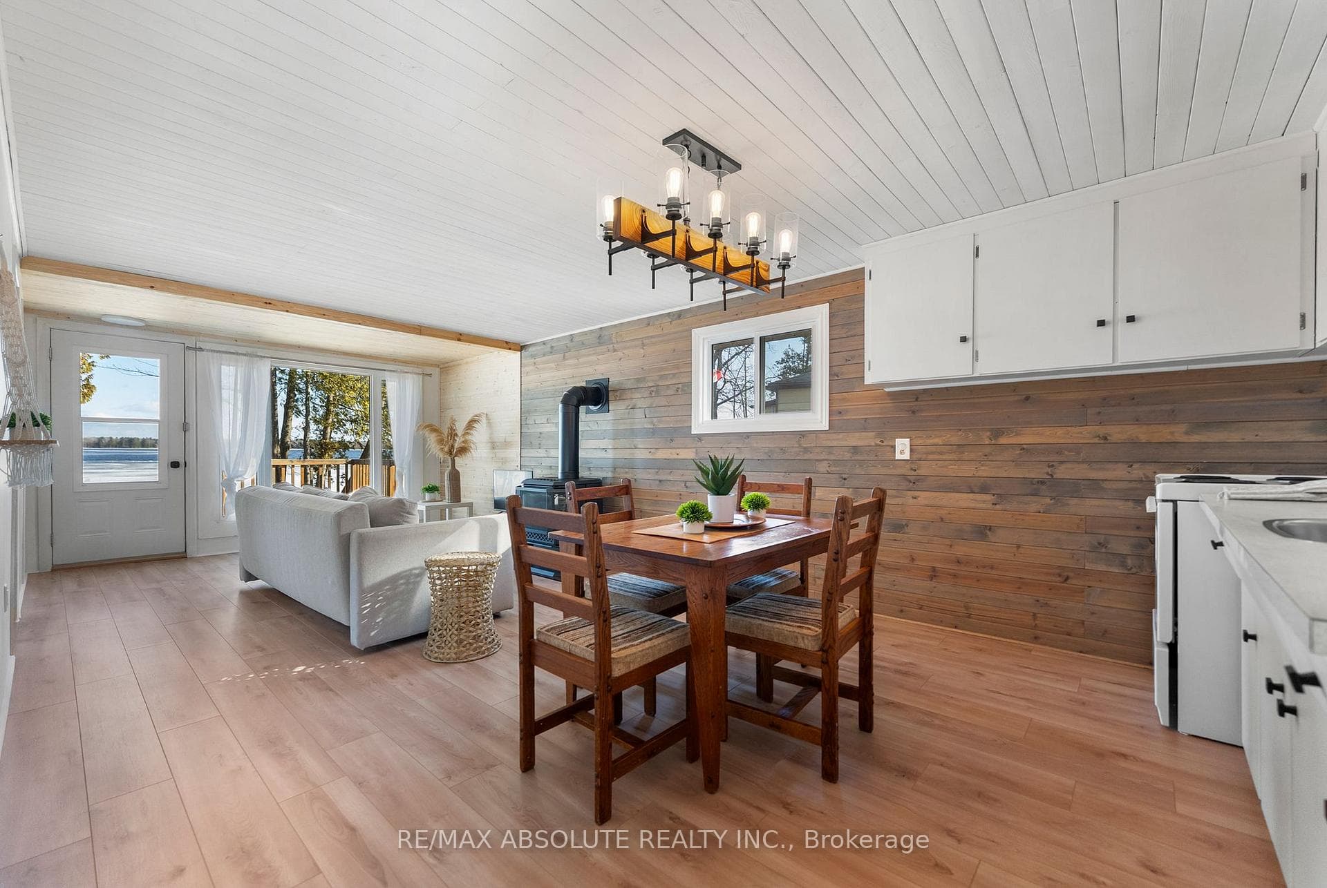 33 B Oakdale Lane photo 11
