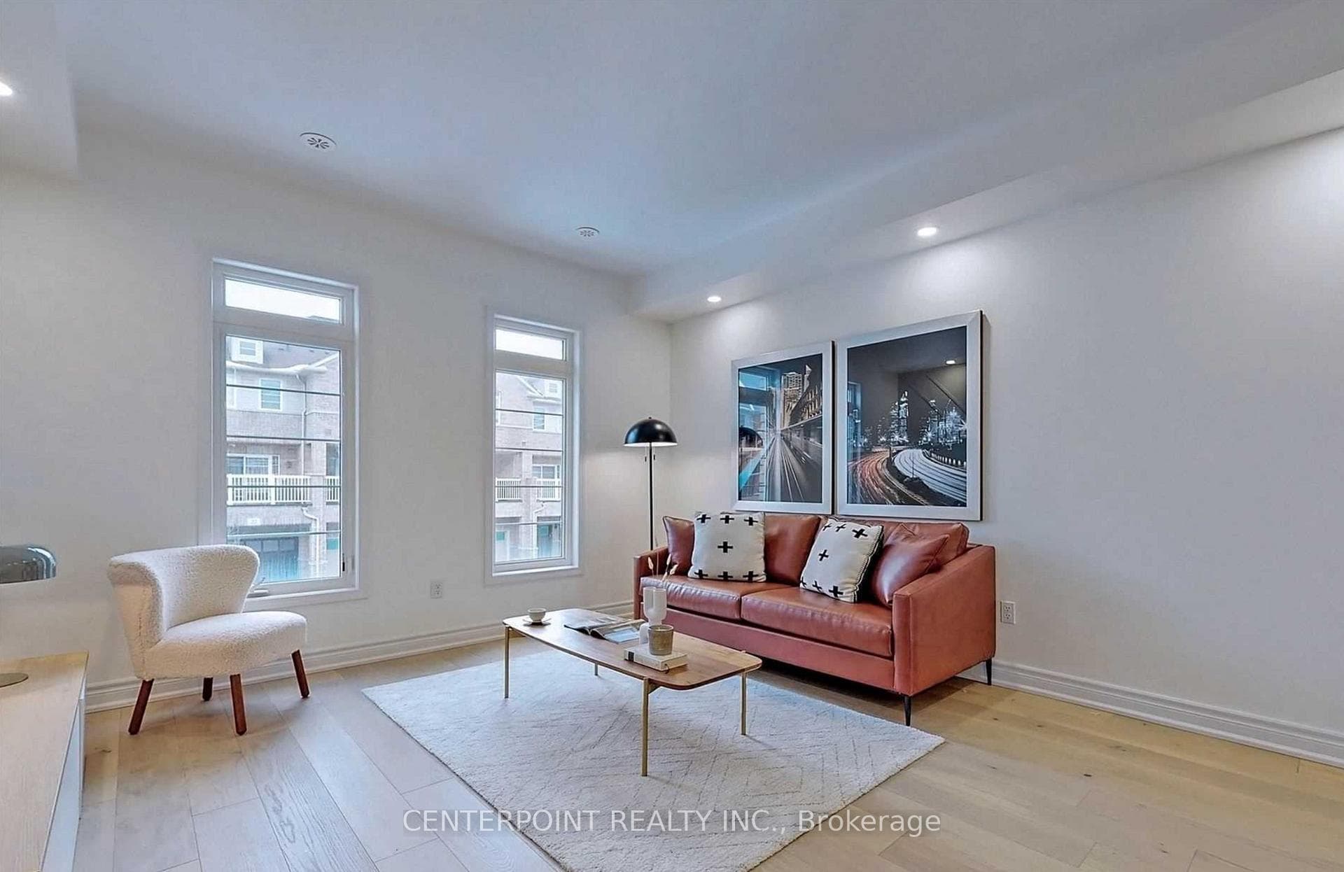 21 Beehive Lane photo 4