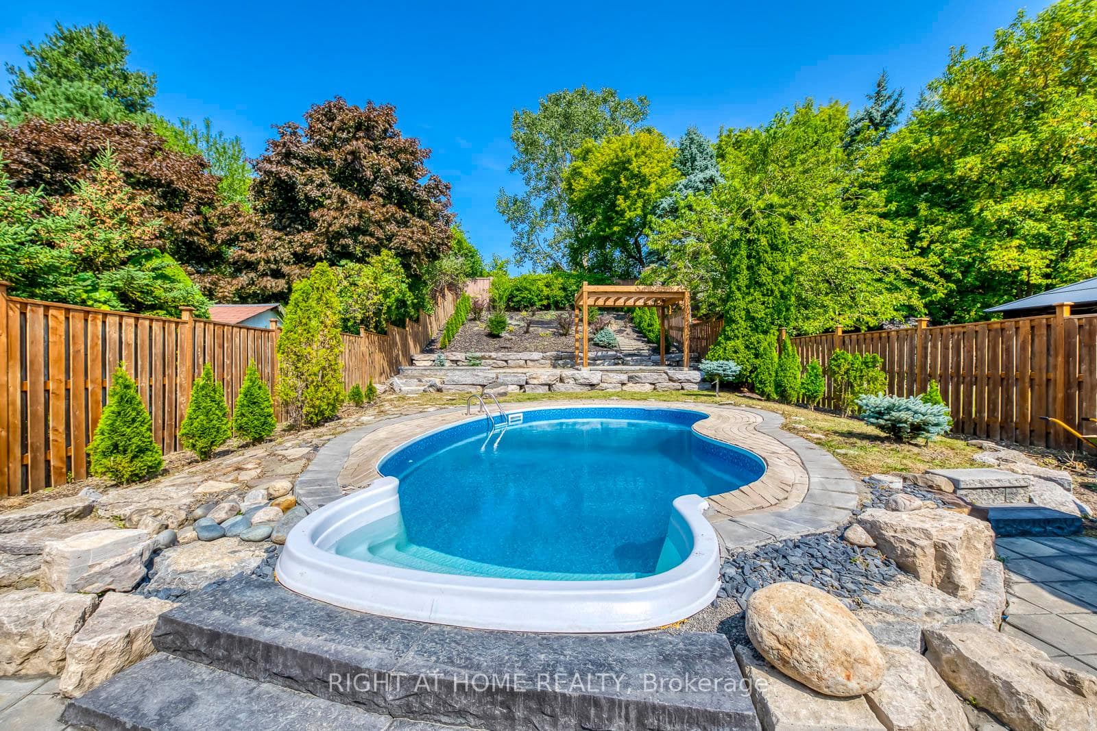 4230 Credit Pointe Drive photo 46