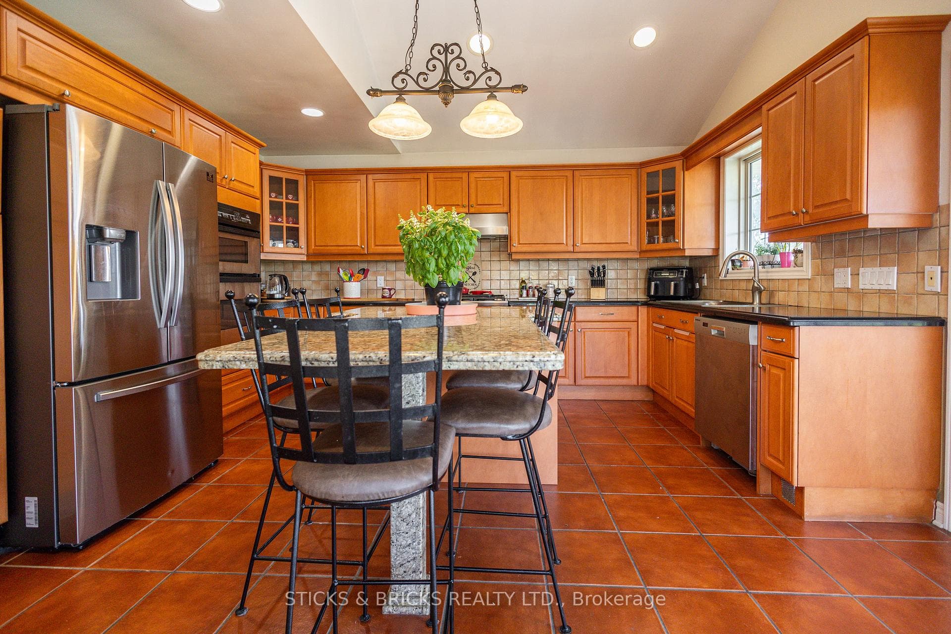 8207 Beaver Glen Drive photo 12