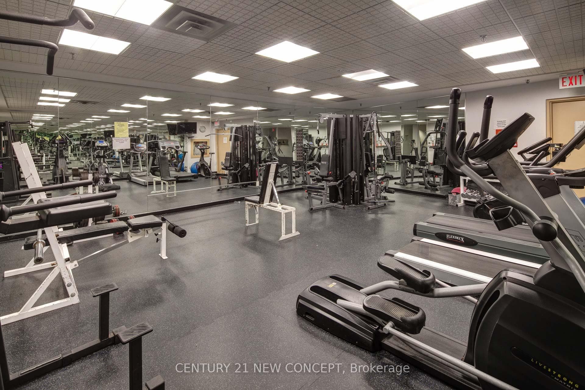 50 Eglinton Avenue Unit 1105 photo 19