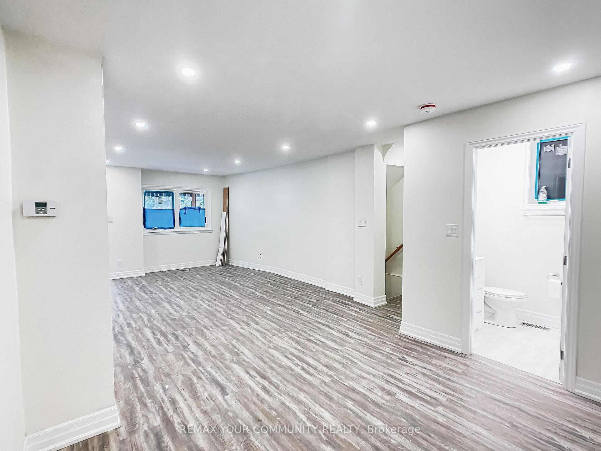 Main-Living/Dining