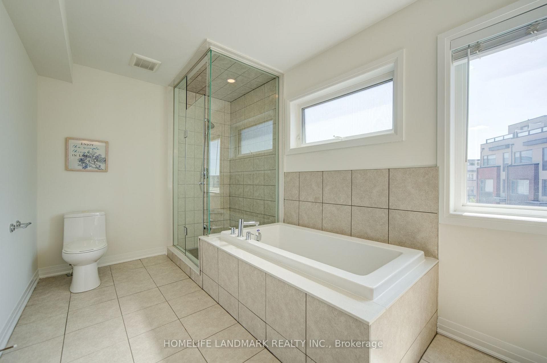 38 Sarah Jackson Crescent photo 34