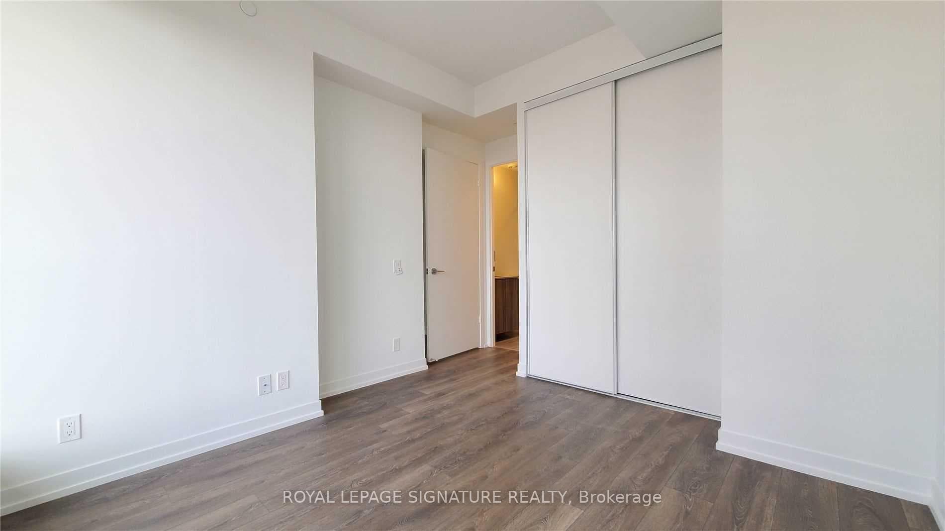 5 Buttermill Avenue Unit 2701 photo 13