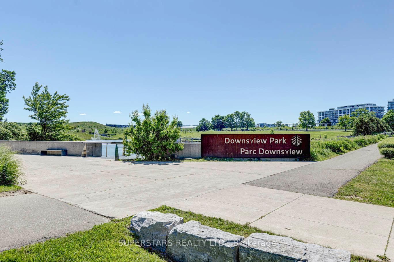 3100 Keele Street Unit 329 photo 28