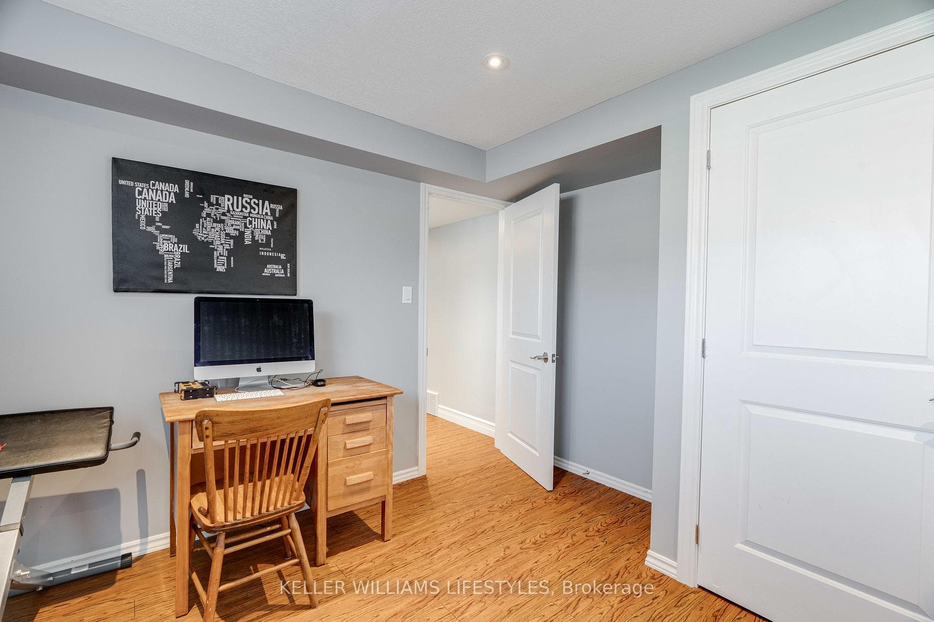 264 Mogg Street photo 26