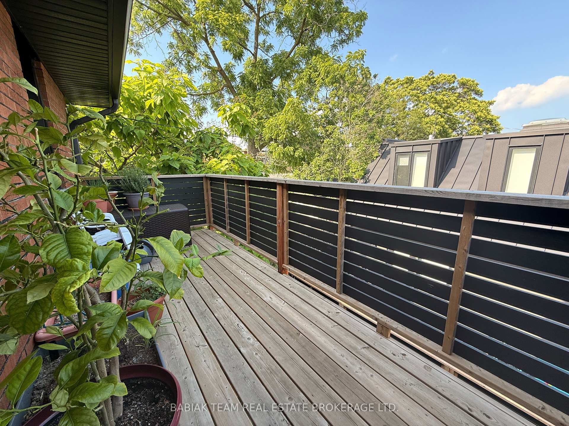 219 Windermere Avenue Unit 201 photo 25