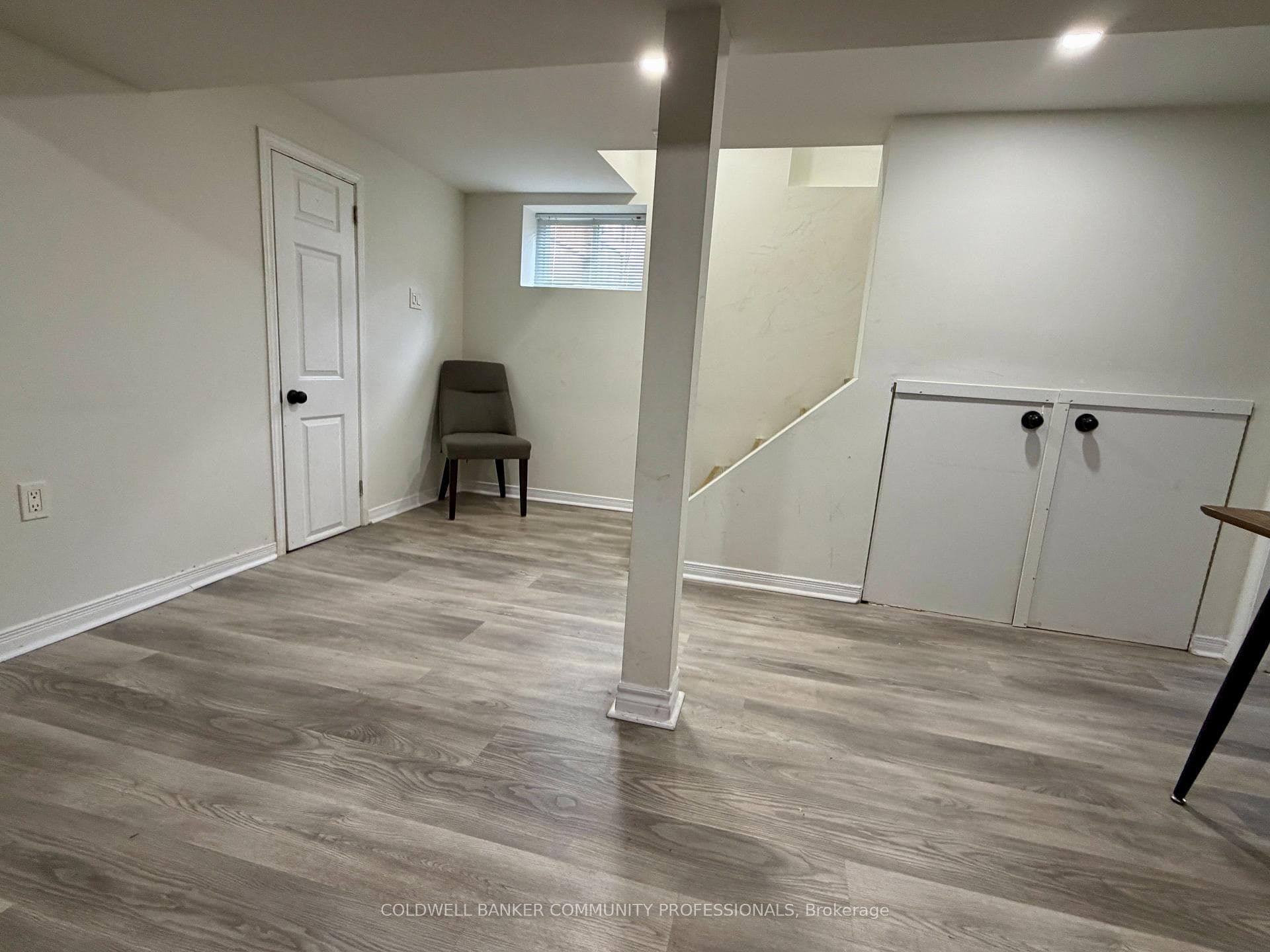 94 Howard Avenue photo 17