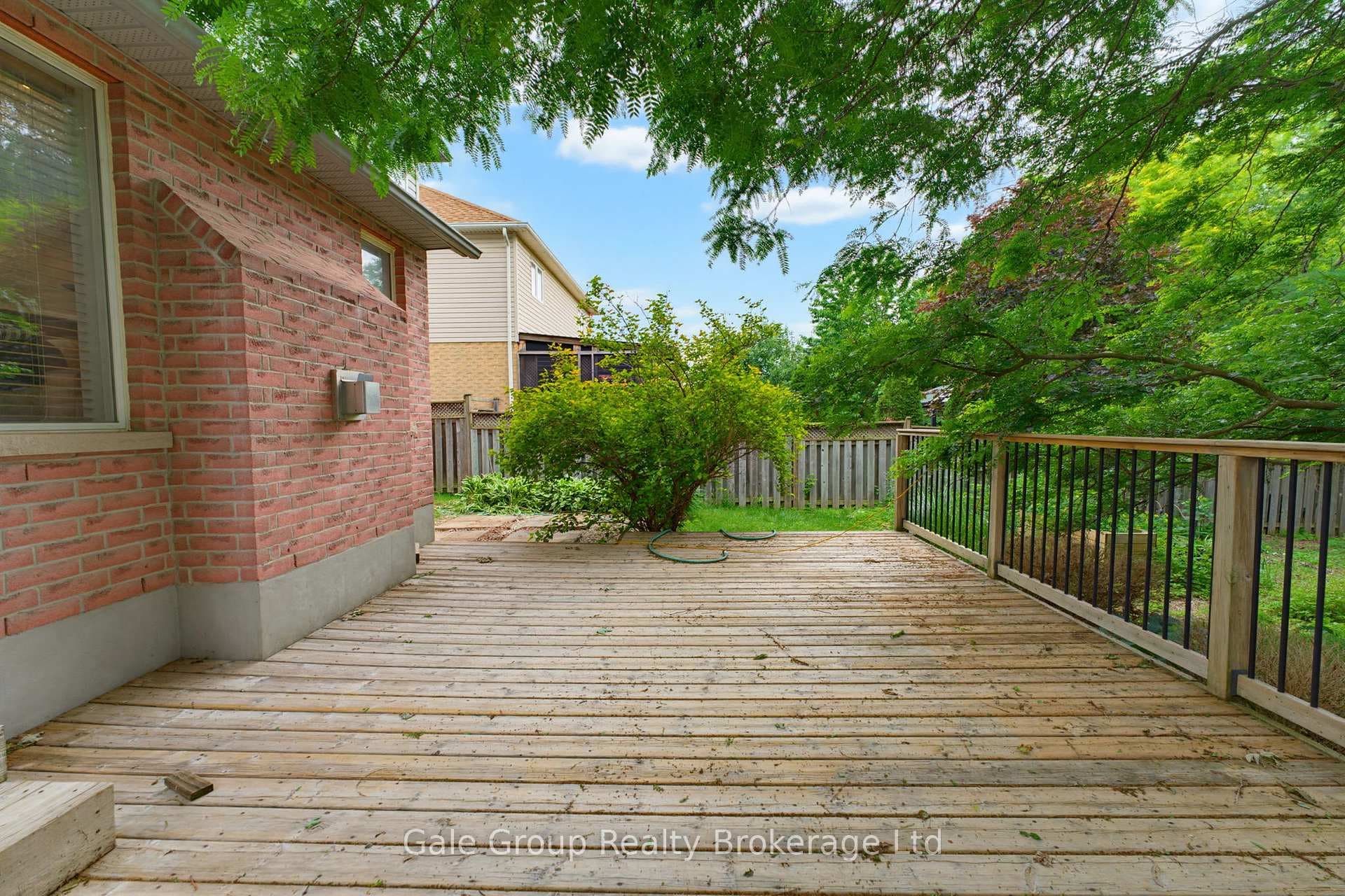 209 Hilltop Drive photo 31