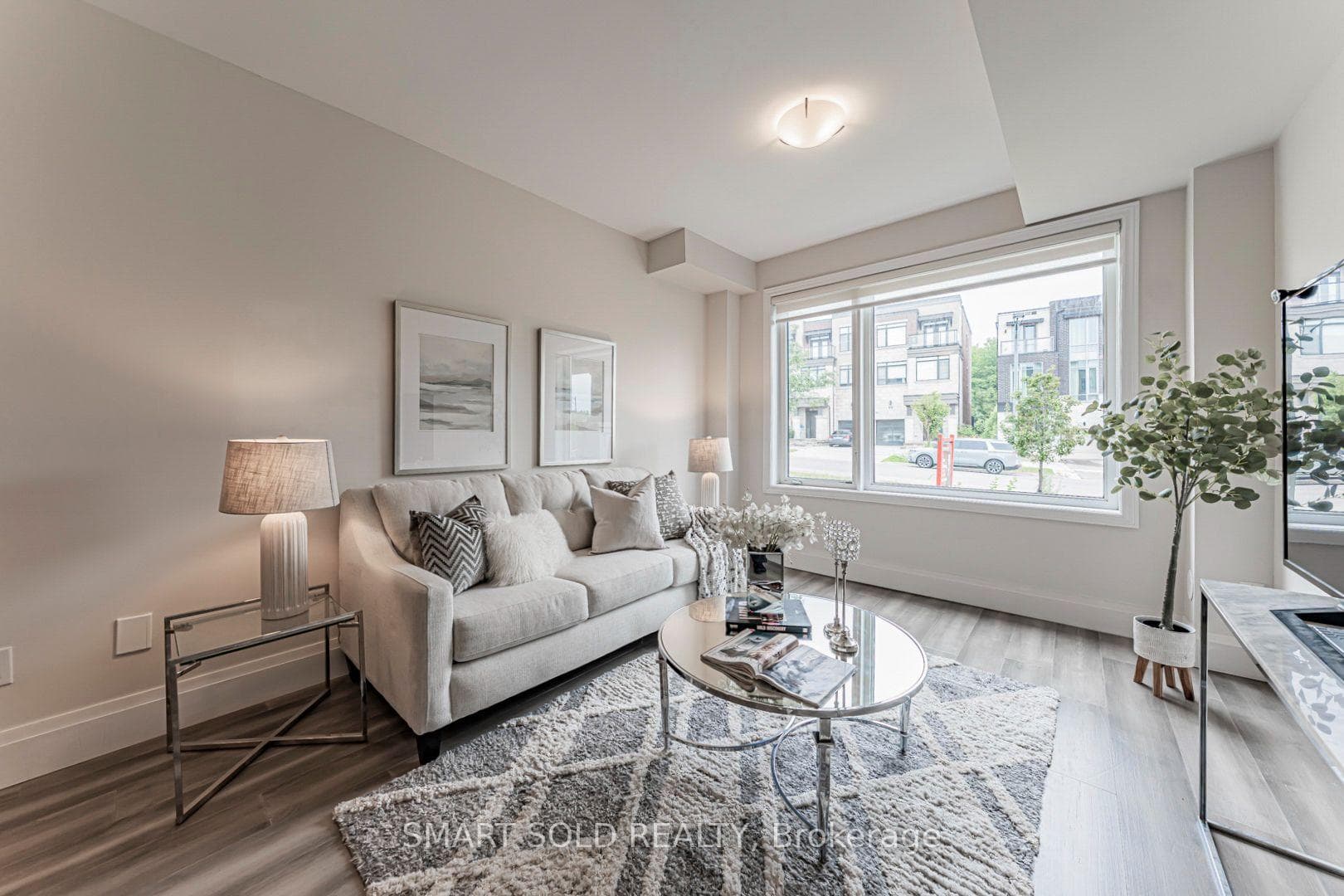 585 Marc Santi Boulevard photo 6