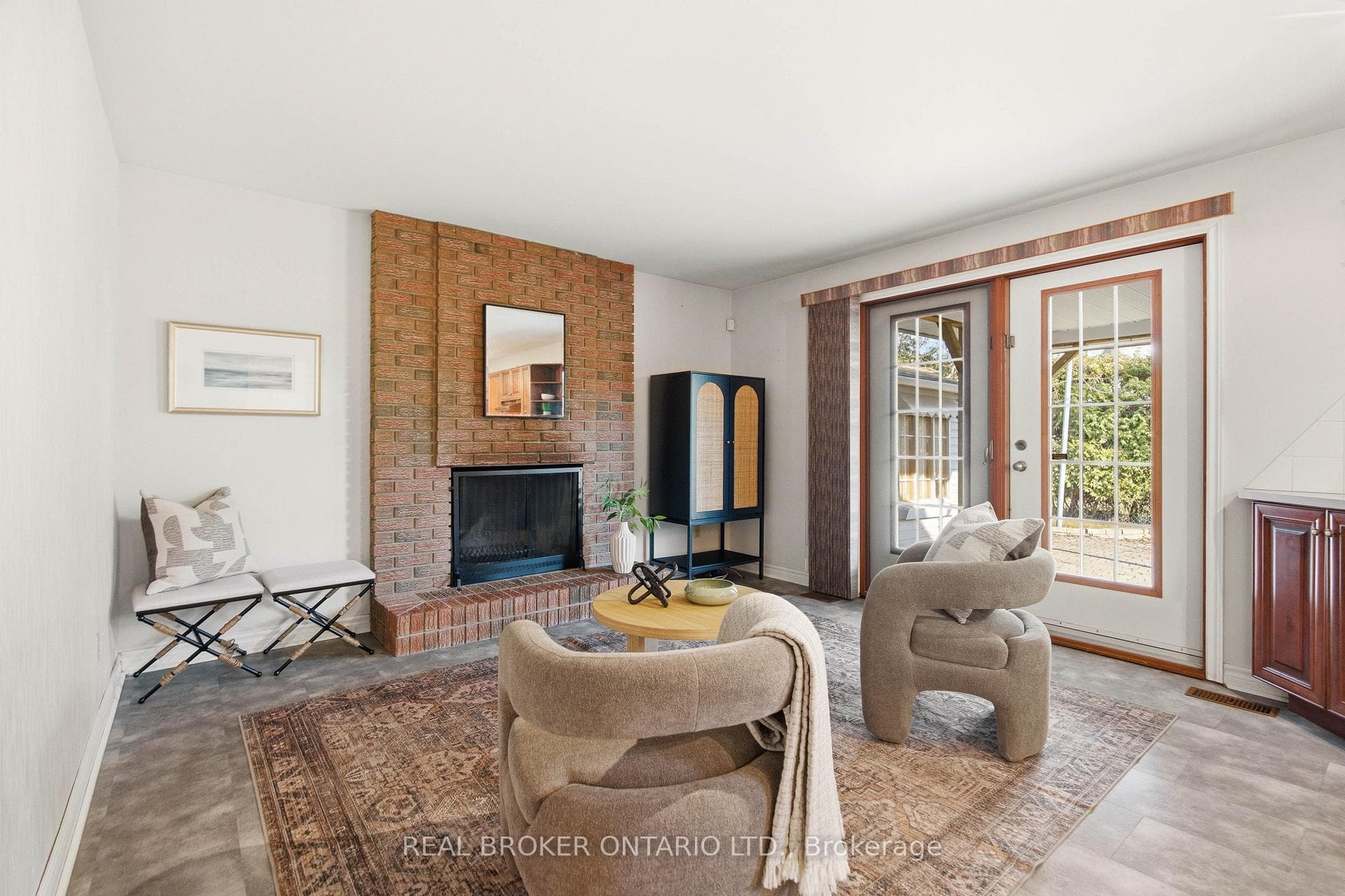 1294 Fernwood Drive photo 17