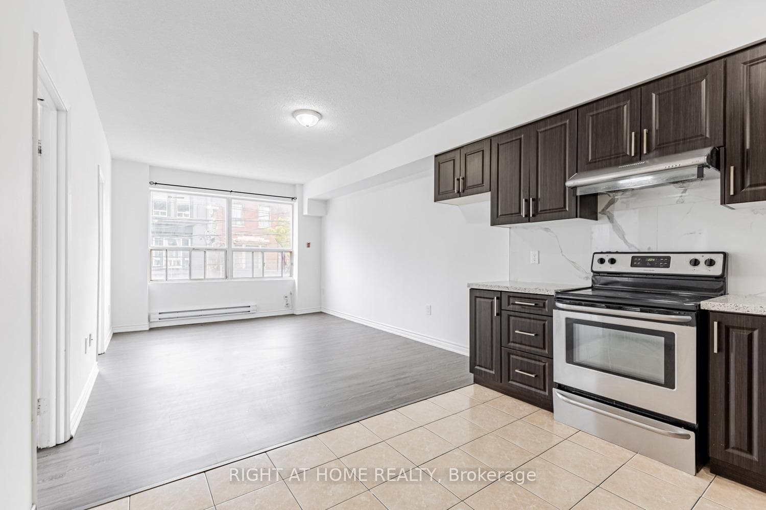 223 Jameson Avenue Unit 202 photo 1