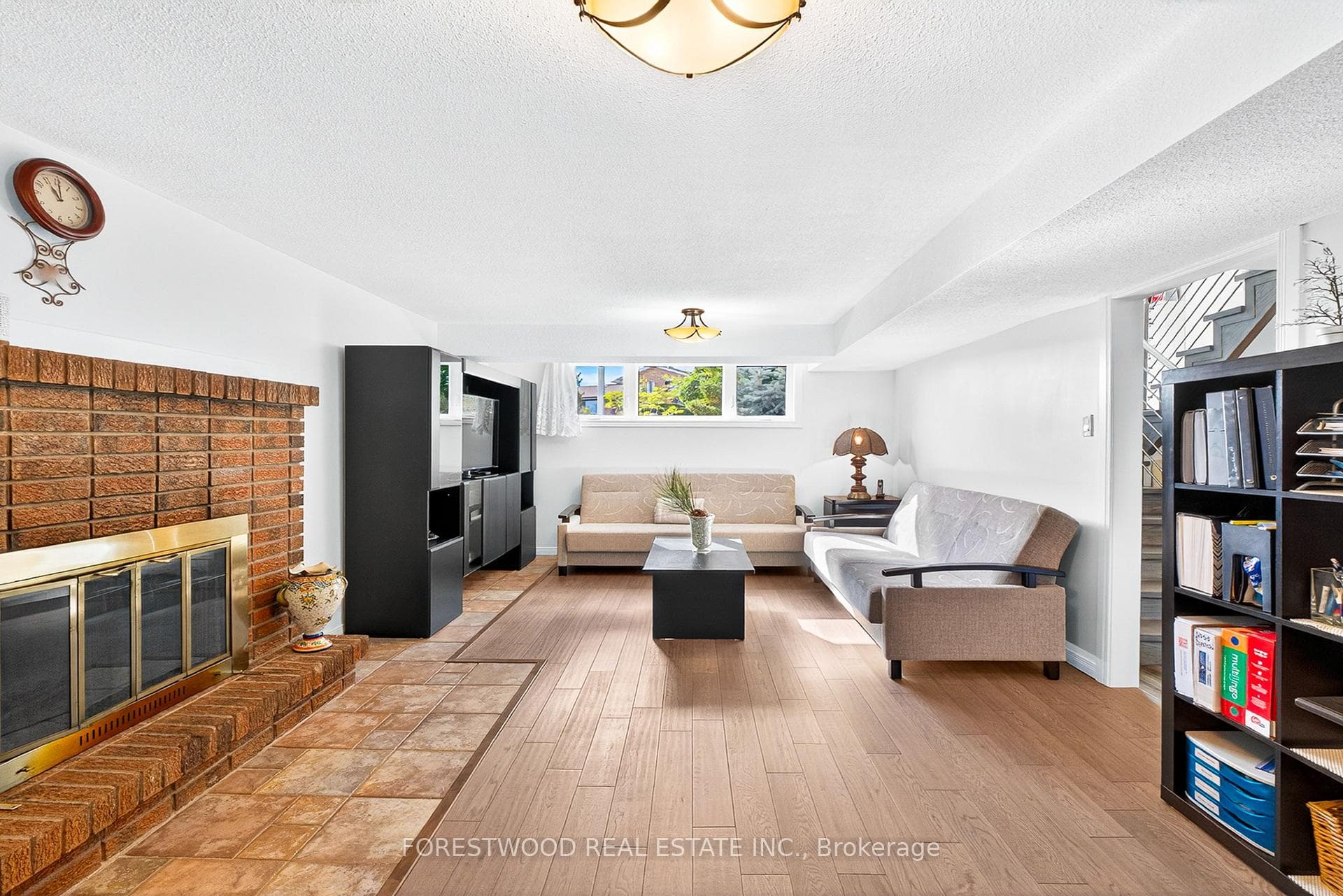 93 Deerhurst Road photo 30